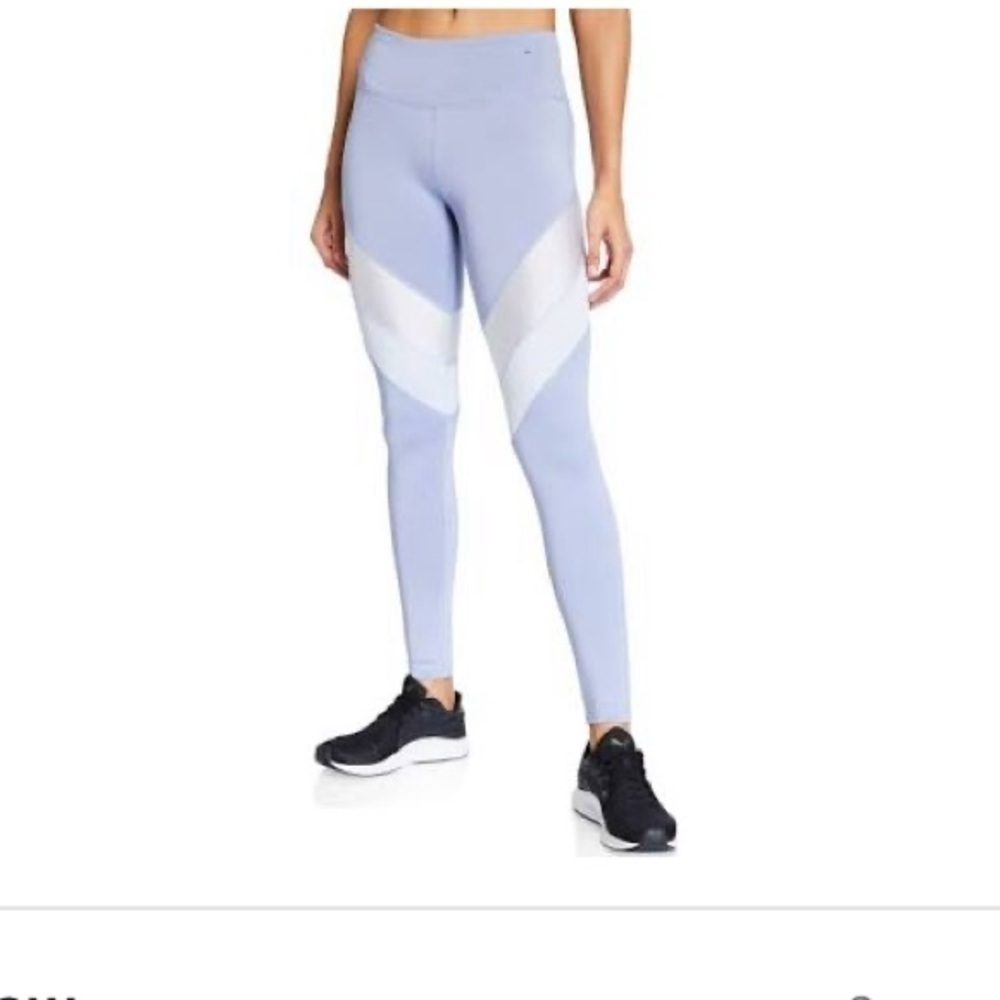 BCBGMAXAZRIA
Colorblock Chevron Leggings